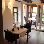 Hotel Schmales Haus