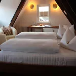 Hotel Schmales Haus