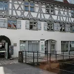 Schmales Haus