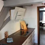 Hotel Schmales Haus 2*